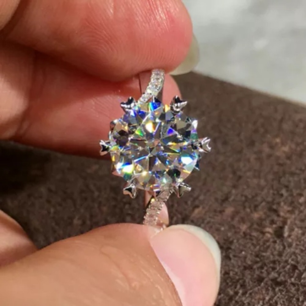 - 🌼 White Sapphire Bypass Band White Sapphir…